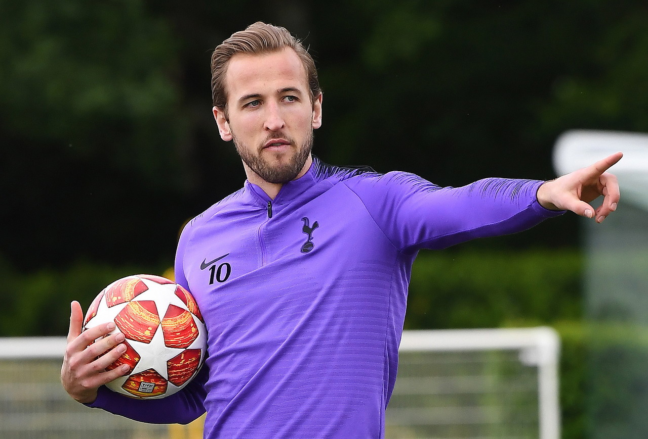 线队首秀 线队首秀