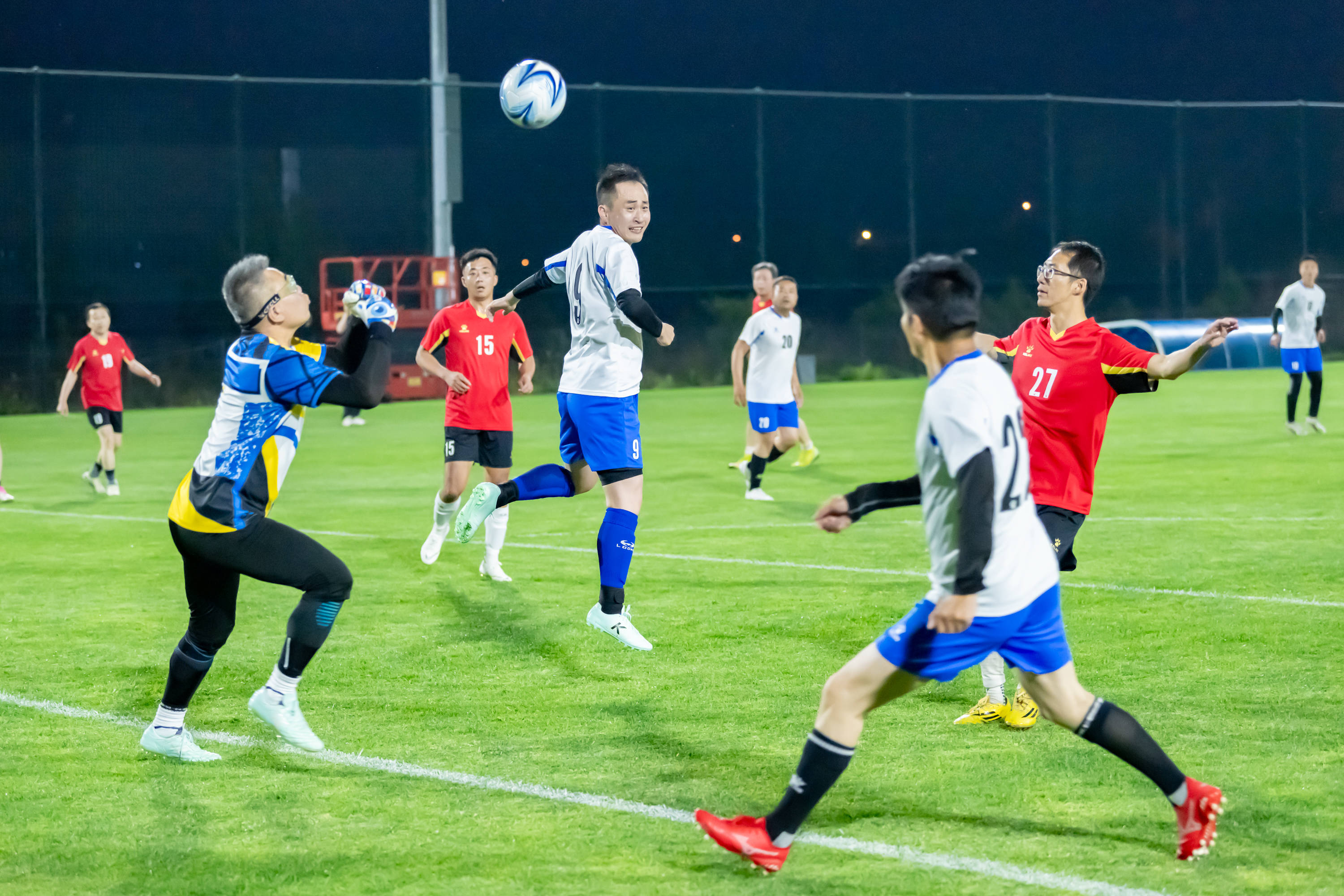 仅是一名跳 仅是一名跳